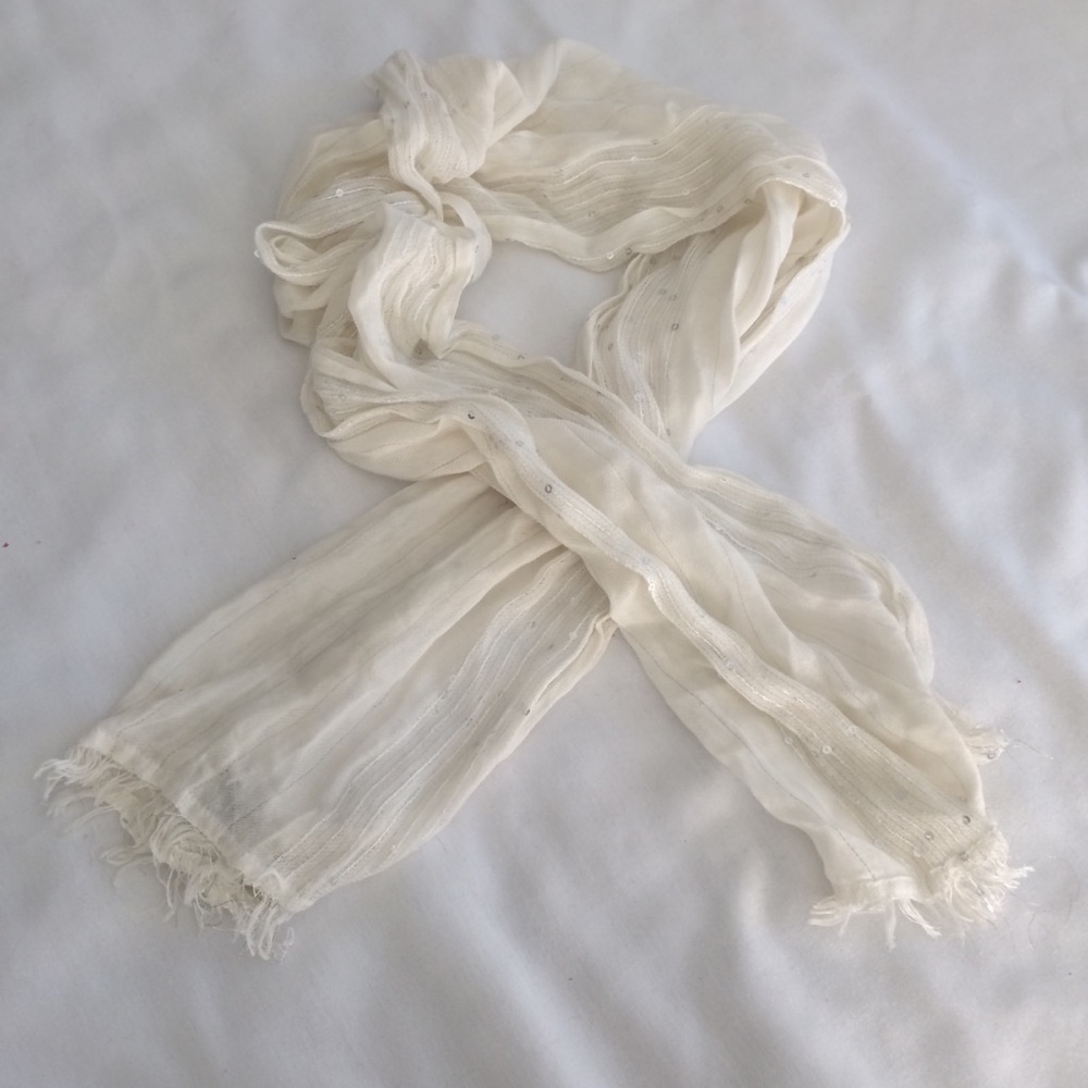 NWOT Cream with Silver Sequins Scarf